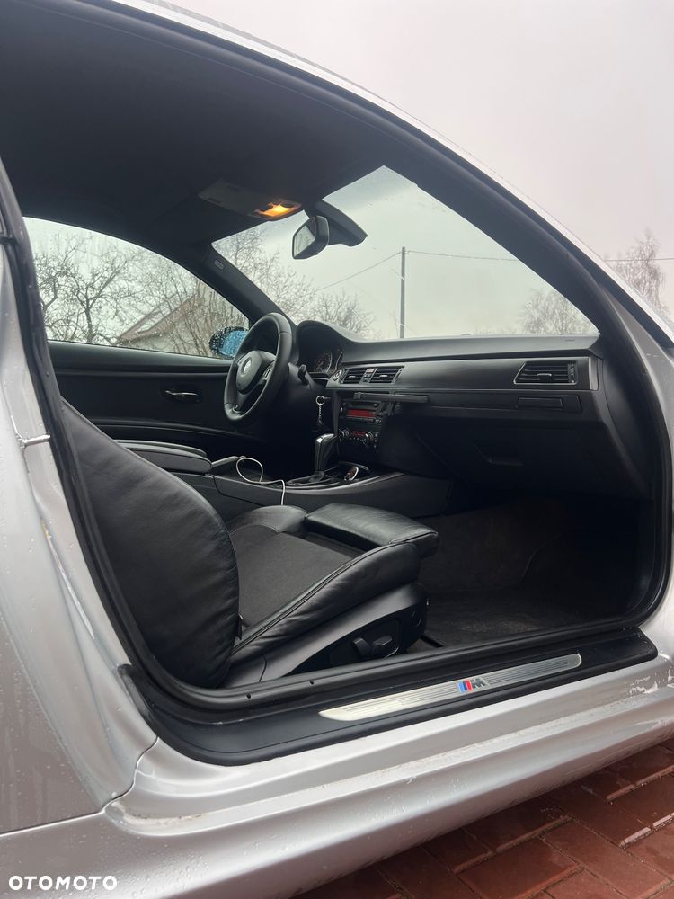 BMW Seria 3 330d - 12