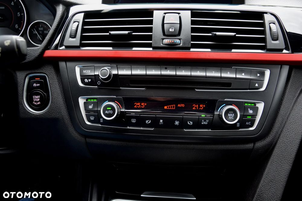 BMW Seria 3 318d Blue Performance Sport Line - 35