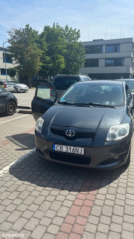 Toyota Auris 1.6 VVT-i Team - 2