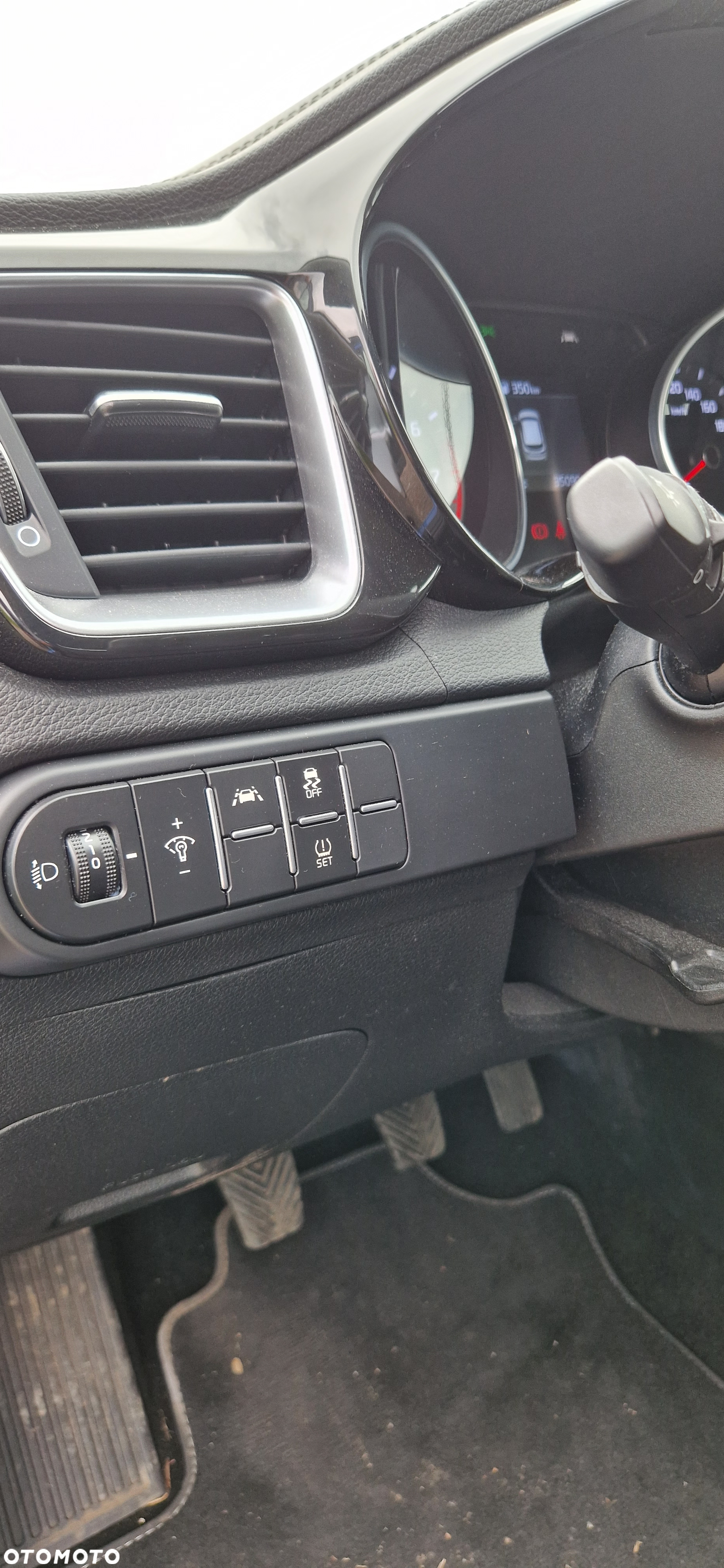 Kia Ceed 1.4 T-GDI OPF Vision - 18