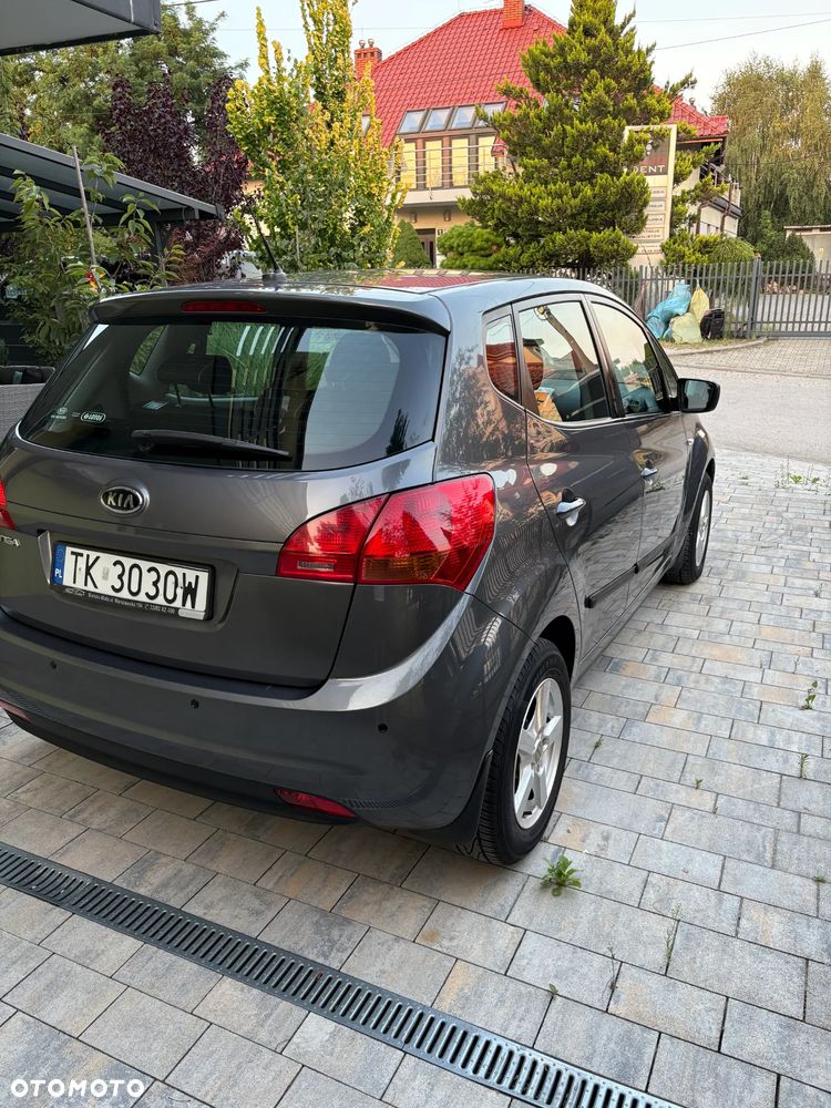 Kia Venga 1.6 M - 9