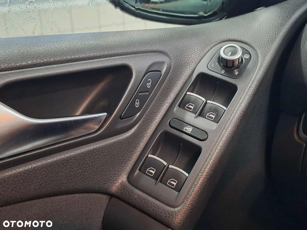 Volkswagen Golf 2.0 GTI - 14