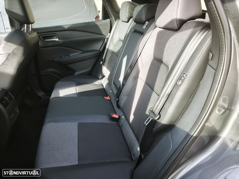 Nissan Qashqai 1.3 DIG-T Advance - 11
