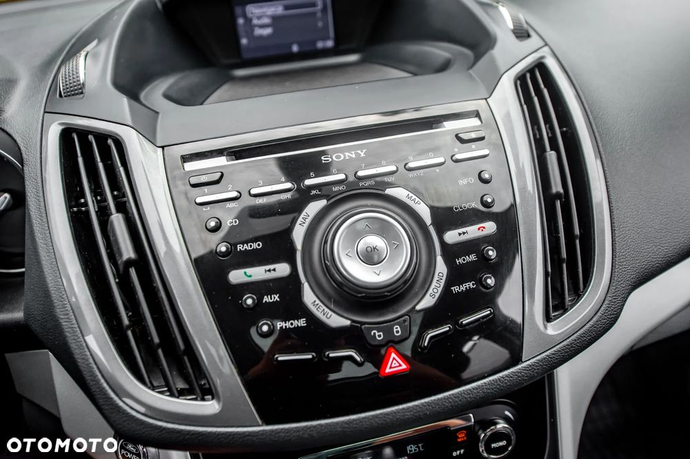 Ford C-MAX 1.6 EcoBoost Titanium - 30