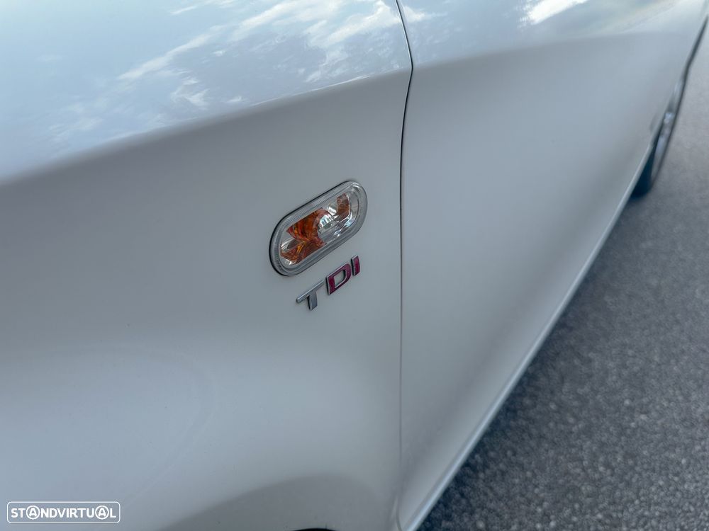 SEAT Leon 2.0 TDI Stylance - 4