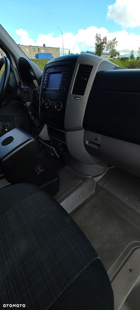 Mercedes-Benz Sprinter - 7