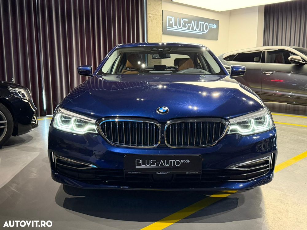 BMW Seria 5 530e Aut. Luxury Line - 2