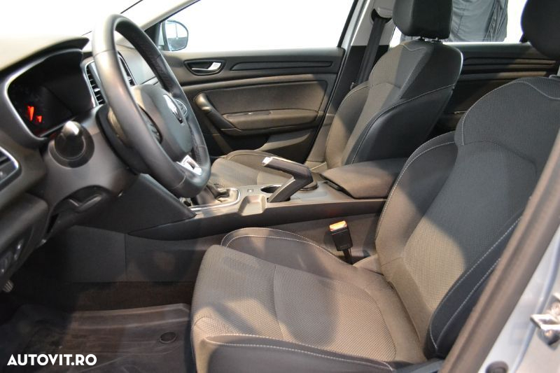Renault Megane TCe 140 GPF Equilibre - 18