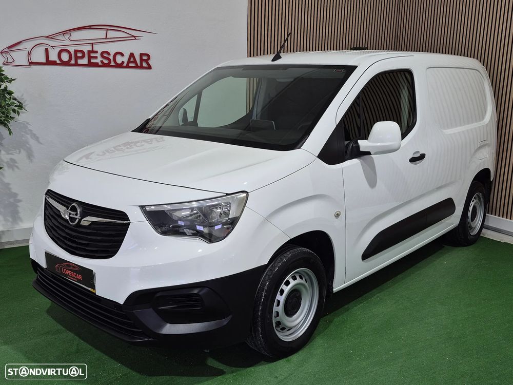 Opel Combo - 2019 - 3 LUGARES | GARANTIA | NACIONAL - 1