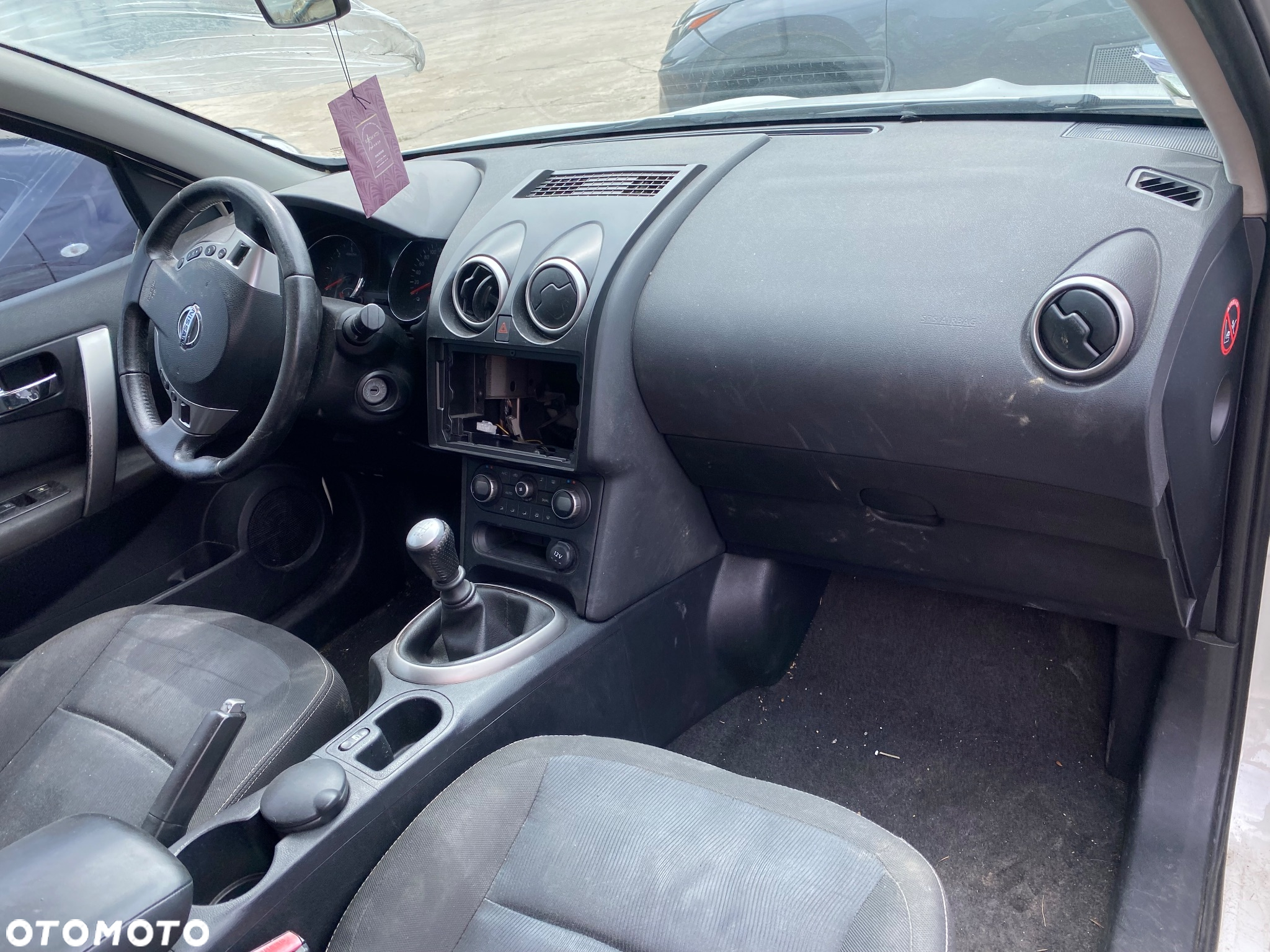 Nissan Qashqai+2 - 7