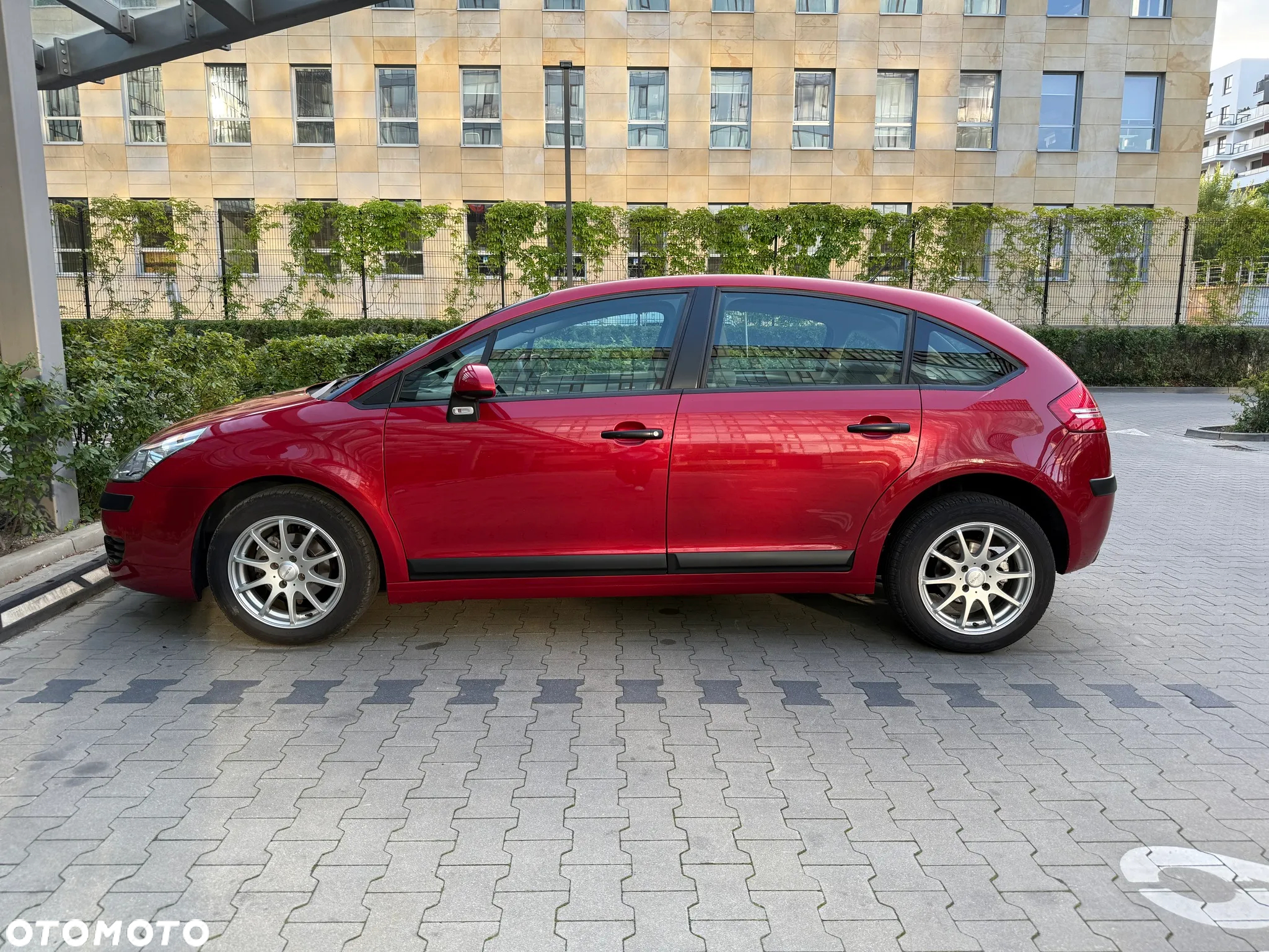 Citroën C4 1.4 16V SX - 3