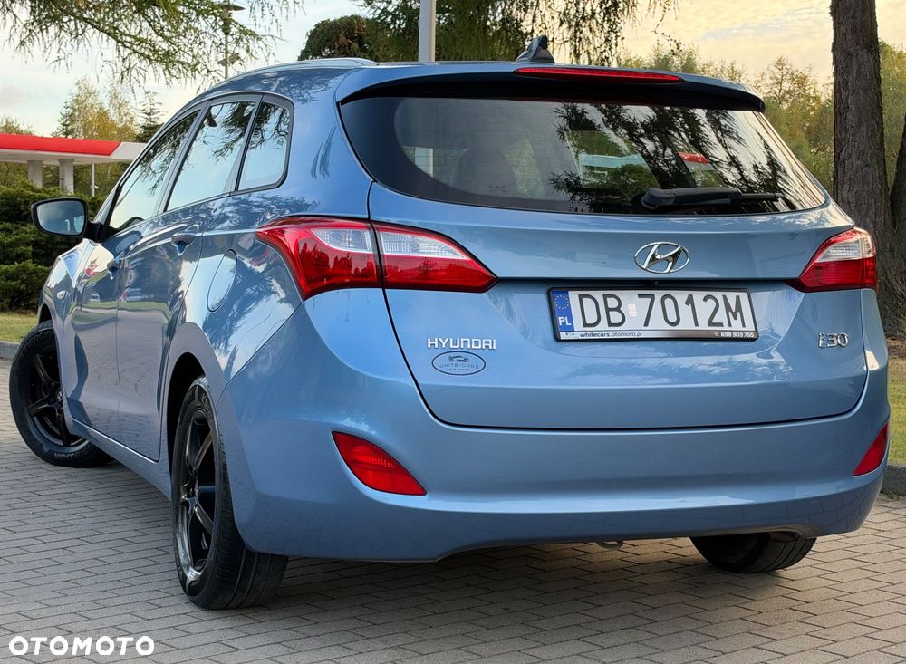 Hyundai i30 1.6 Premium - 24