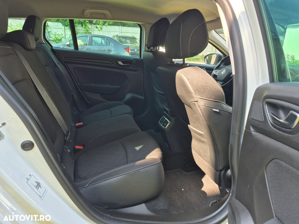 Renault Megane ENERGY TCe Business - 12