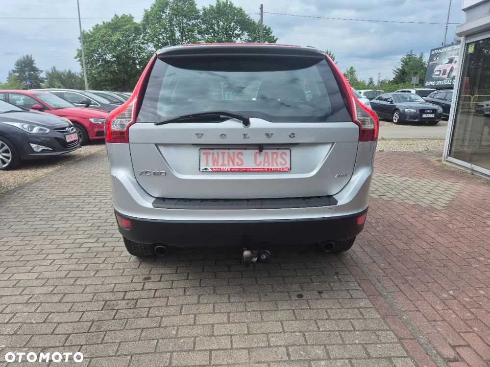 Volvo XC 60 D3 AWD Momentum - 6