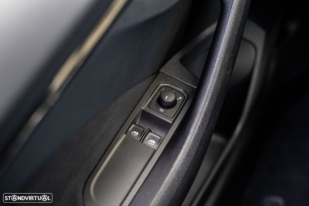 Skoda Kamiq 1.0 TSI Ambition - 29