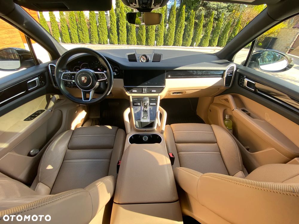 Porsche Cayenne Platinum Edition - 8