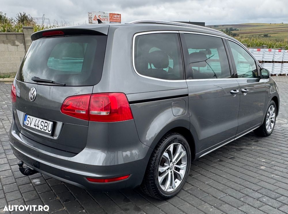 Volkswagen Sharan 2.0 TDI DSG BlueMotion Technology Comfortline - 4