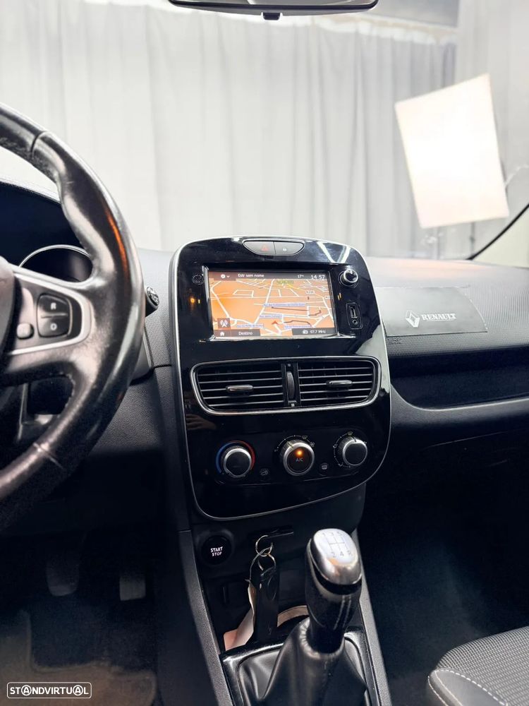 Renault Clio 1.5 dCi Comfort - 10