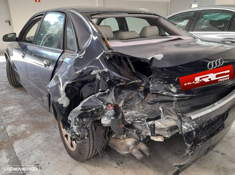 Audi A4 de 2001 - 9
