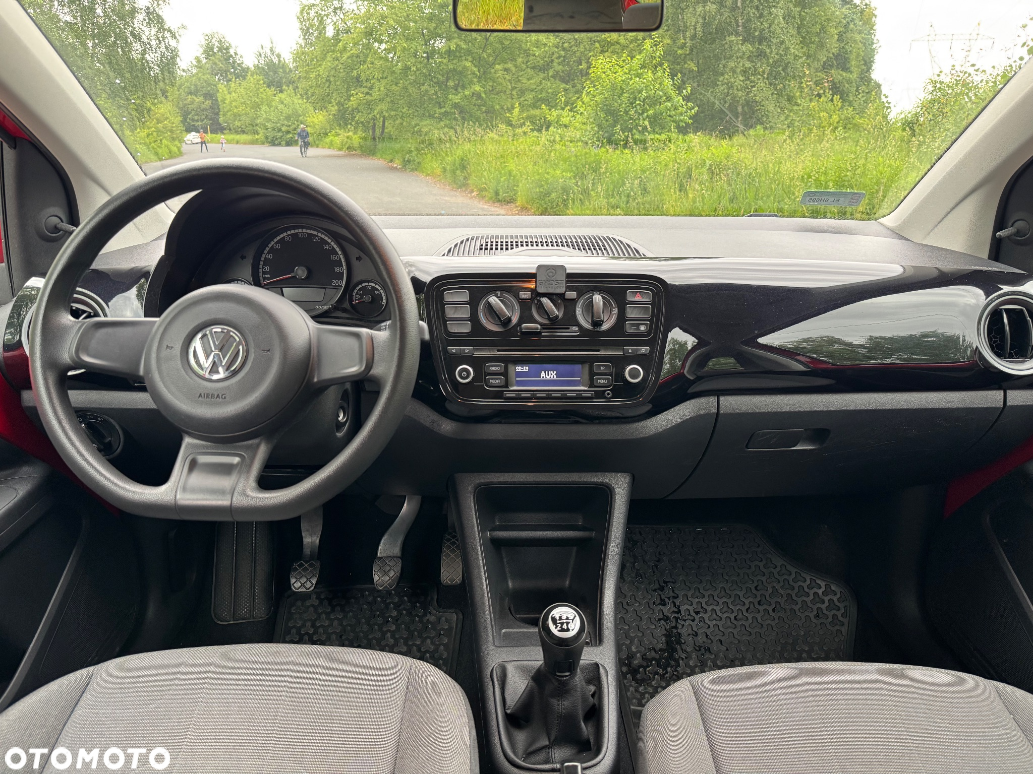 Volkswagen up! 1.0 move - 11