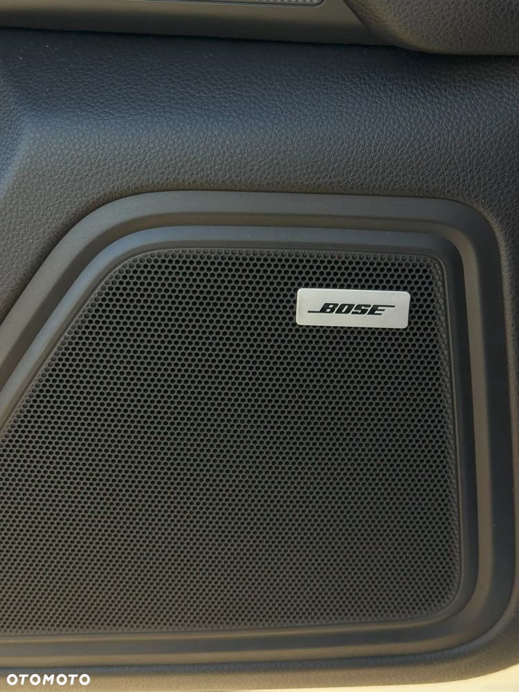 Porsche Macan Standard - 12