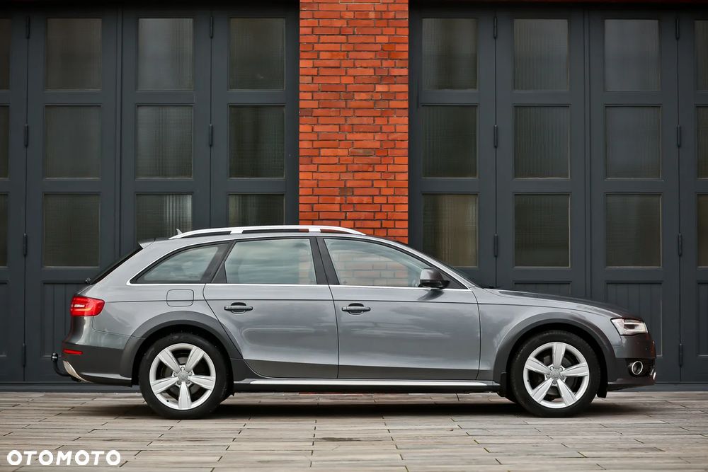 Audi A4 Allroad - 2