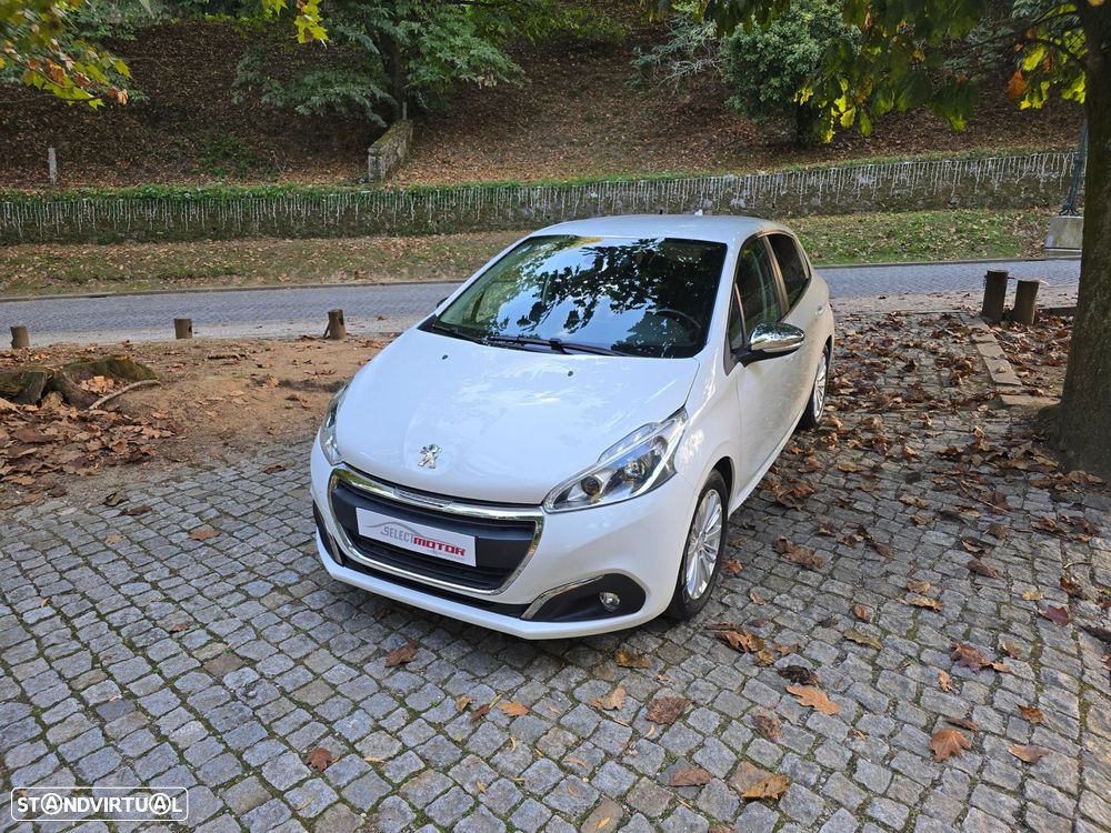 Peugeot 208 1.2 PureTech Active - 4