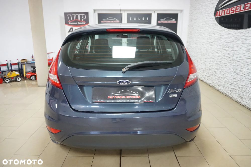Ford Fiesta 1.25 Ambiente - 6
