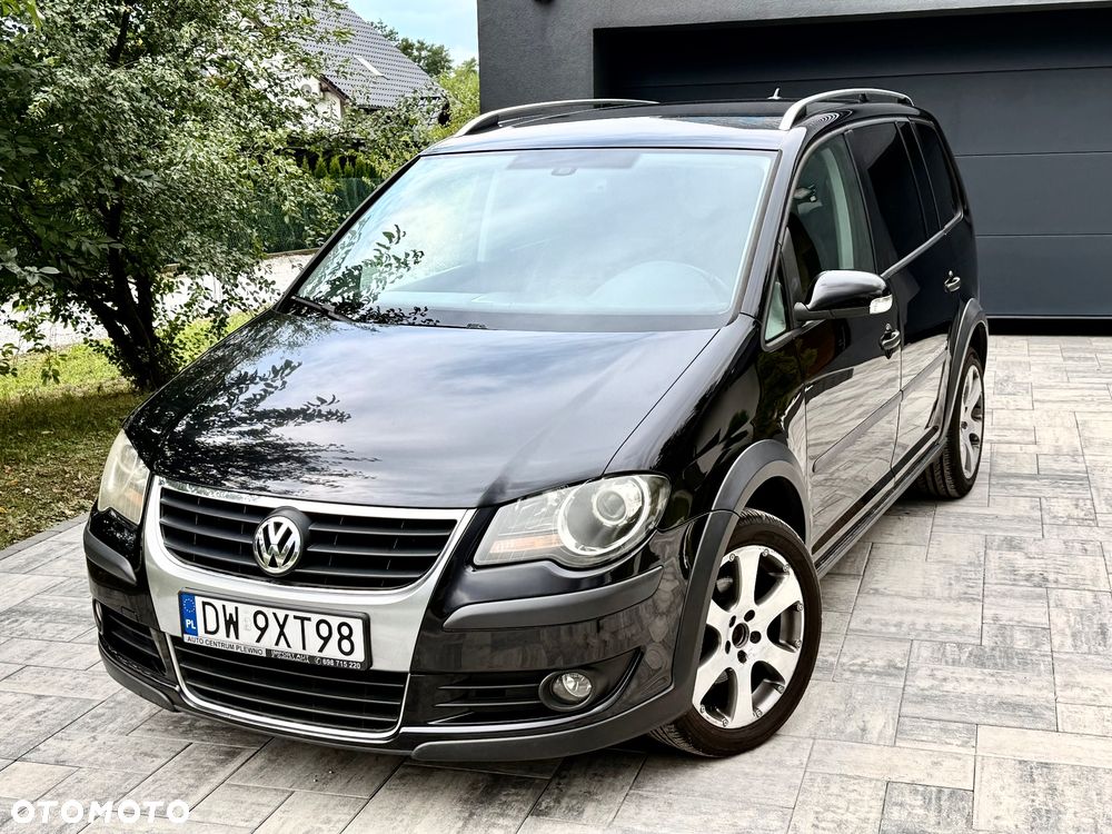 Volkswagen Touran 1.4 TSI Cross - 8