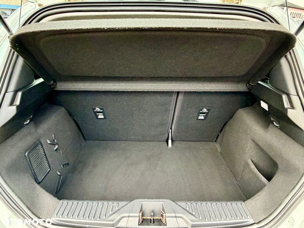 Ford Fiesta 1.1 S&S COOL&CONNECT - 15