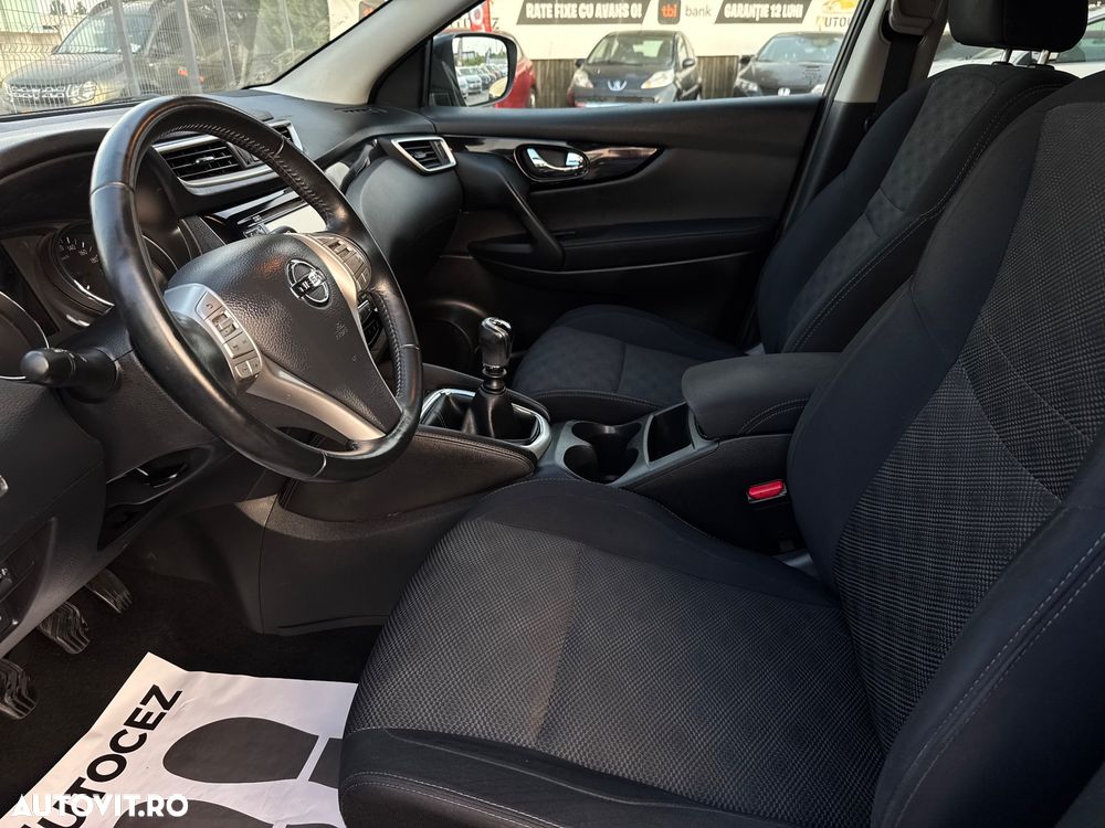 Nissan Qashqai 1.6 DIG-T TEKNA+ - 10