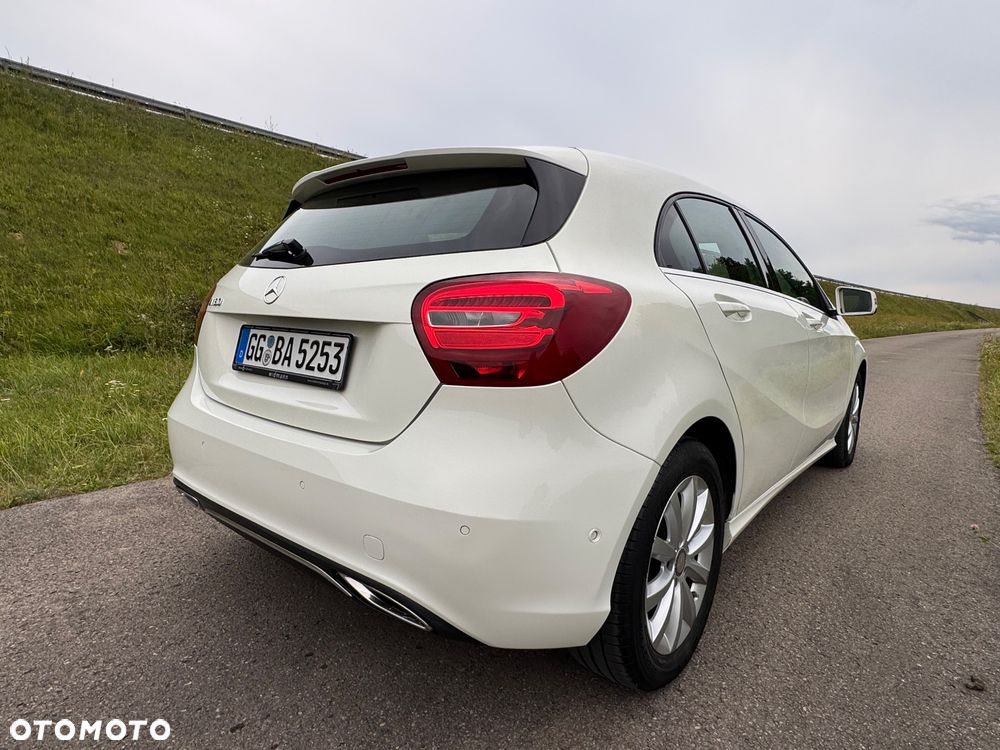 Mercedes-Benz Klasa A 180 Activity Edition - 16
