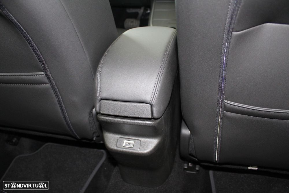 Jeep Avenger 1.2 e-Hybrid Altitude DCT - 21