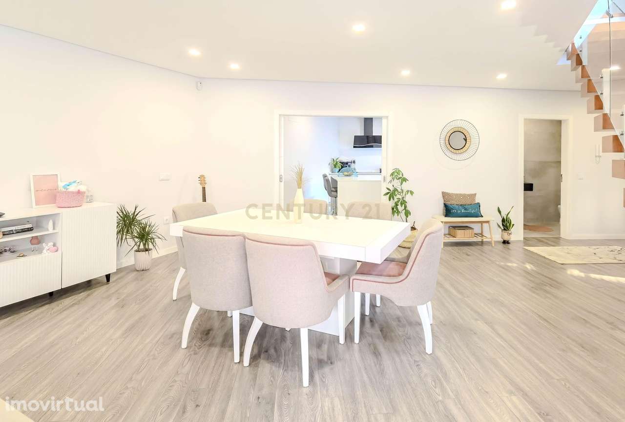 Moderna Moradia T3 em Valongo, Porto - Grande imagem: 3/56