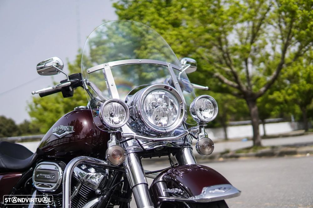 Harley-Davidson Road King Classic - 38