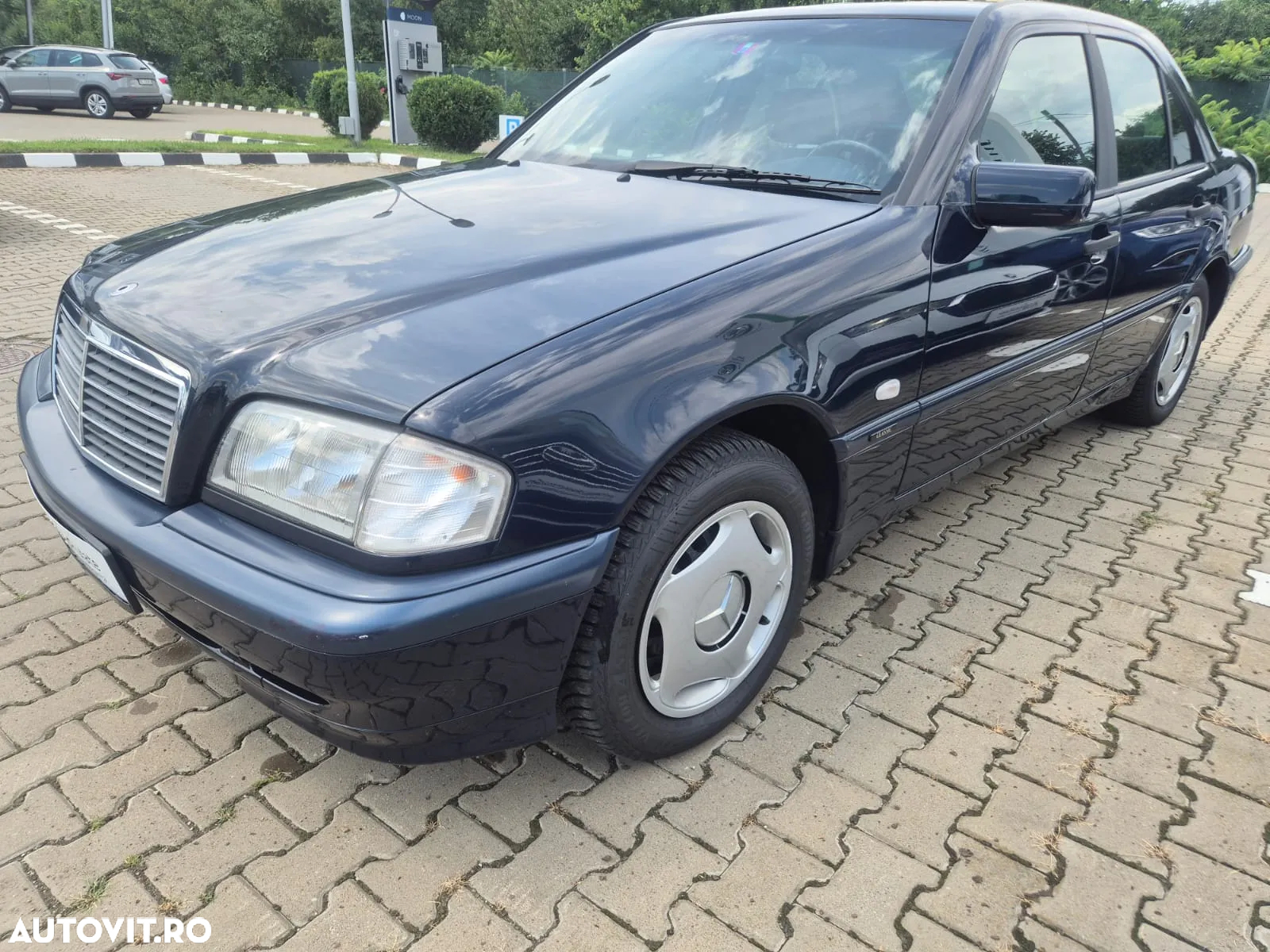 Mercedes-Benz C - 3