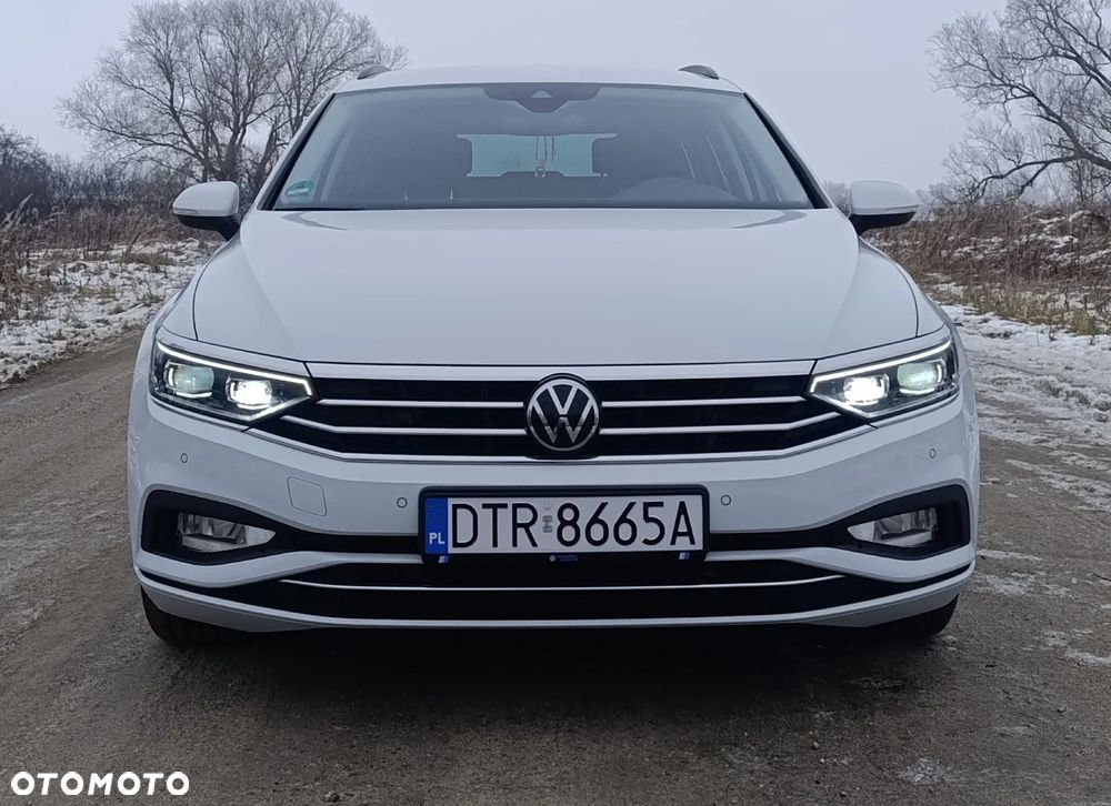 Volkswagen Passat 2.0 TDI Business DSG - 3