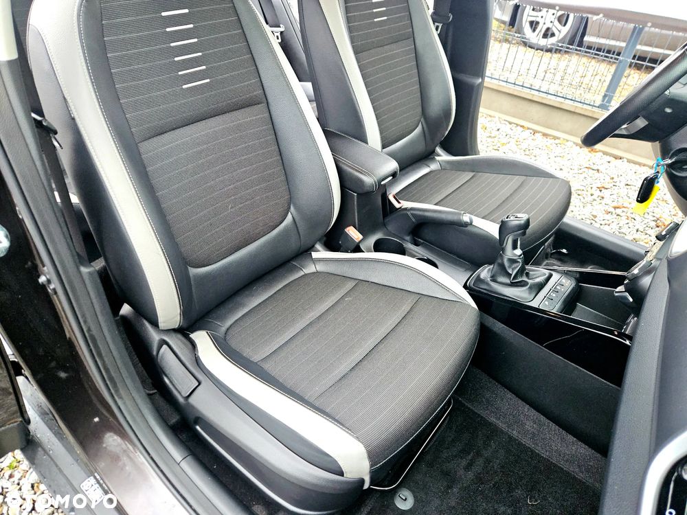 Kia Stonic 1.0 T-GDI 120 Spirit - 24