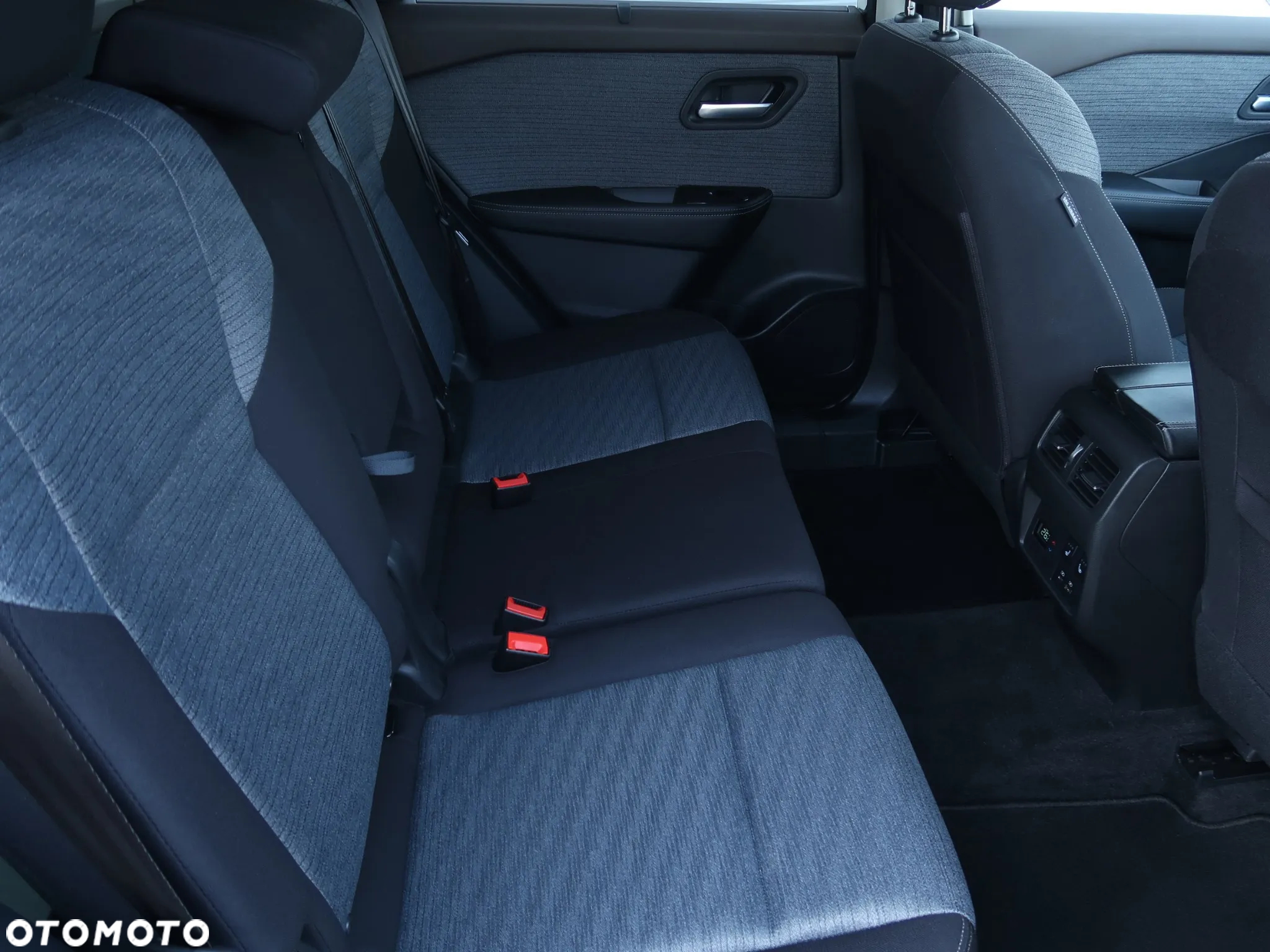 Nissan X-Trail - 17