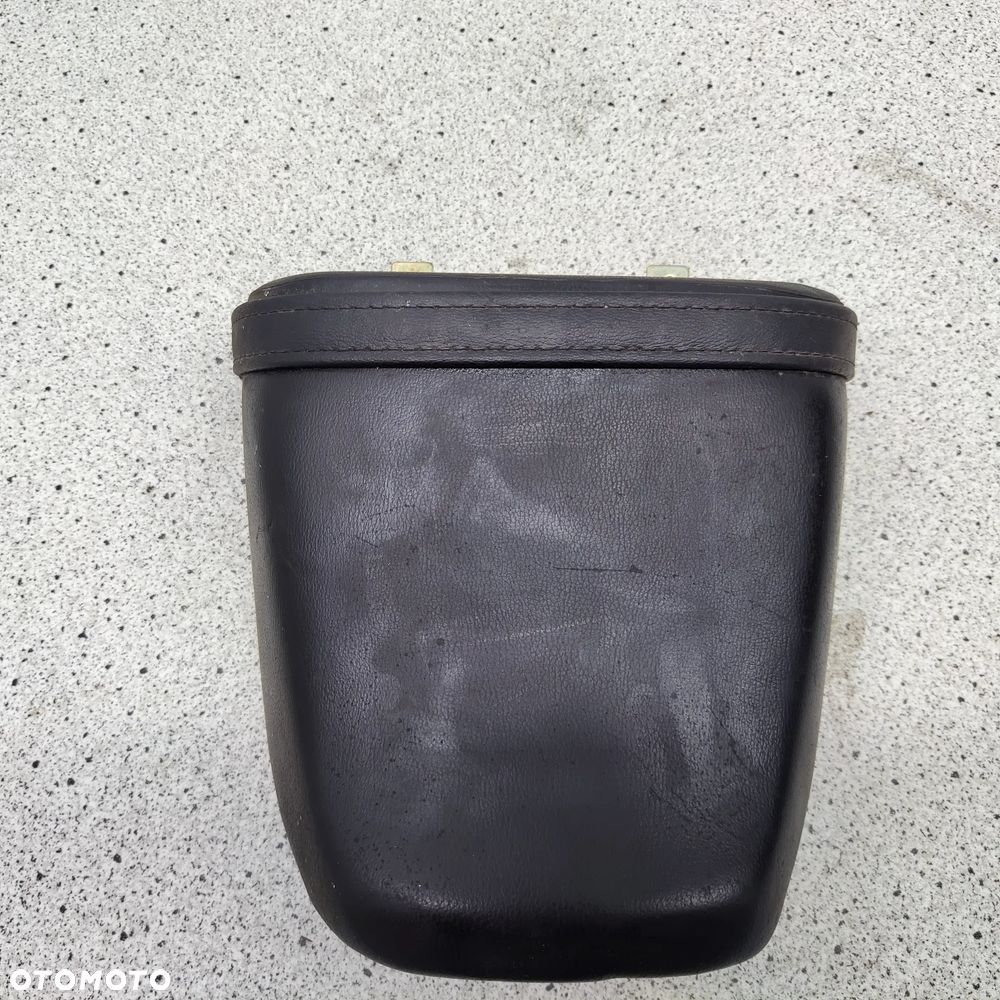 Kanapa, fotel tył, siedzenie pasażera Suzuki RG 250 RG250 - 1