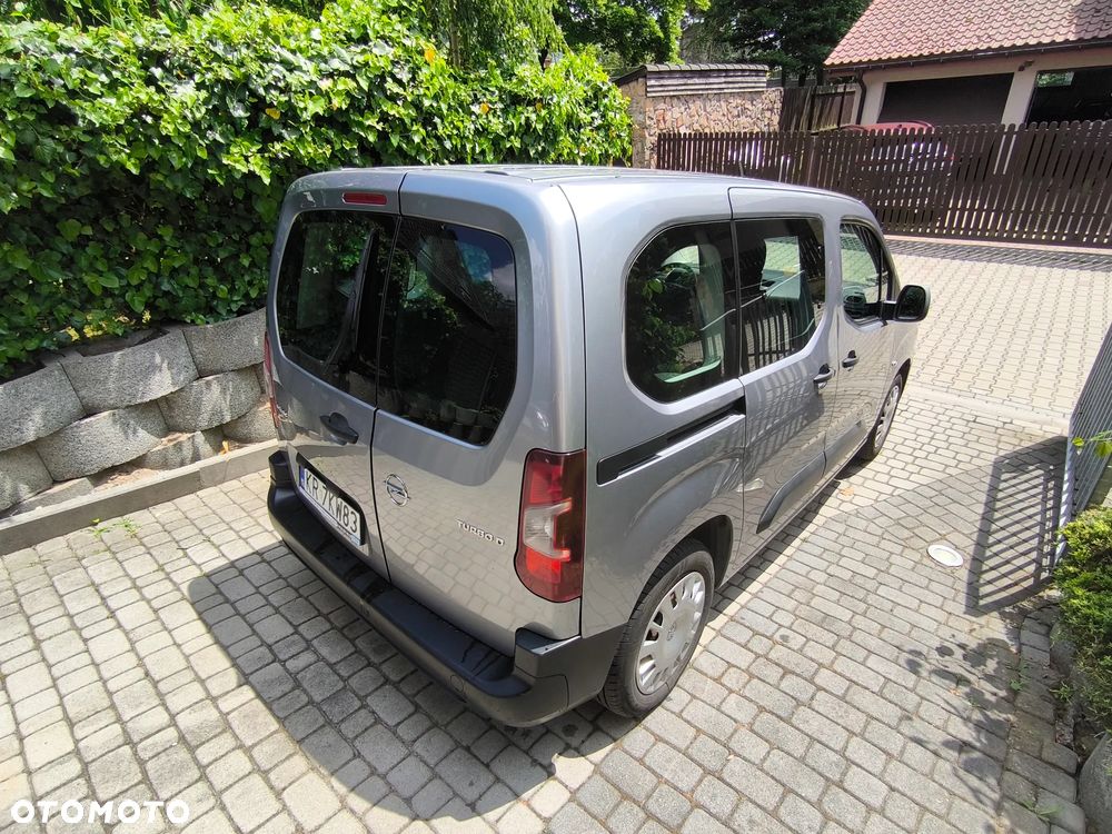 Opel Combo 1.5 CDTI Essentia S&S - 3