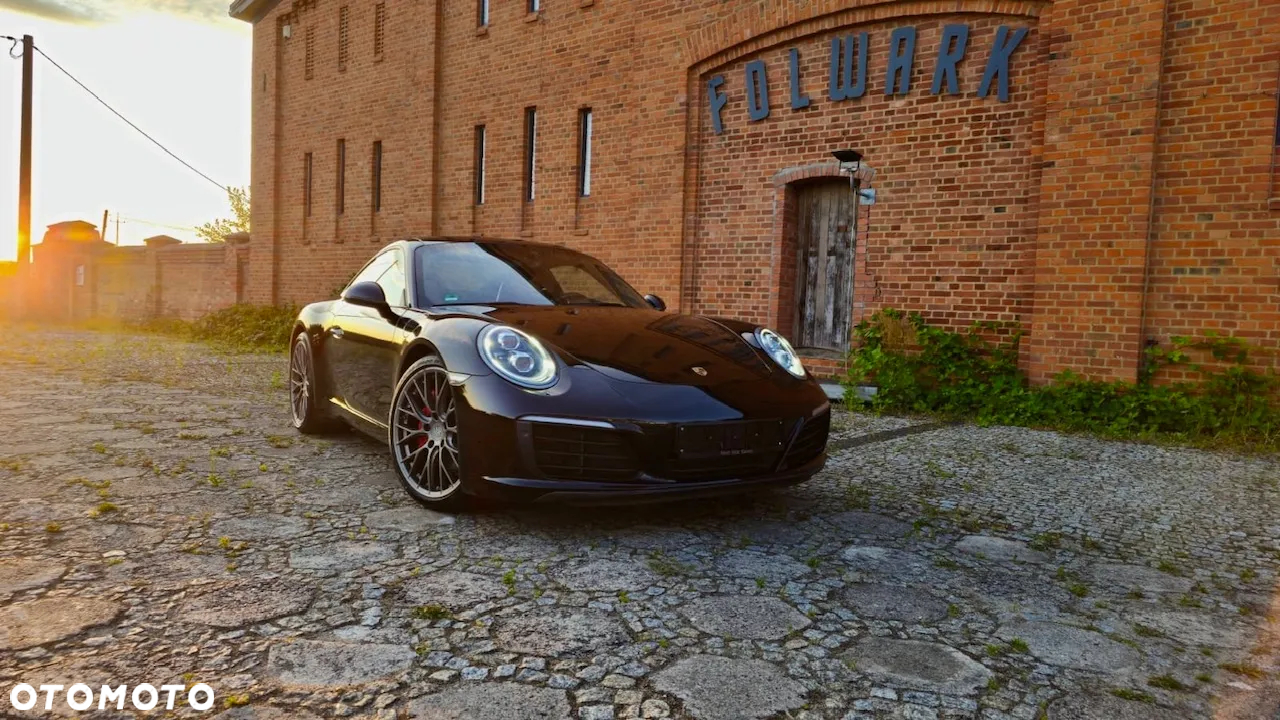 Porsche 911 Carrera PDK - 19