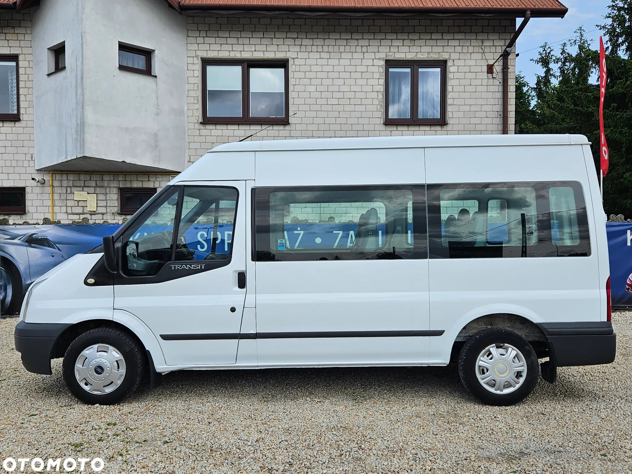 Ford Transit FT 350L Trend - 7
