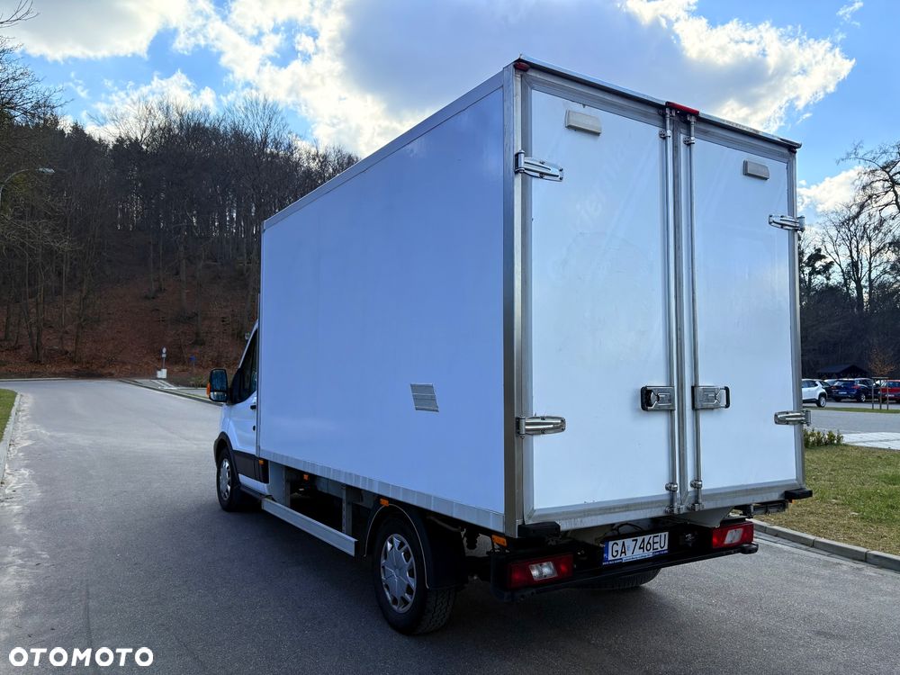 Ford Transit - 4