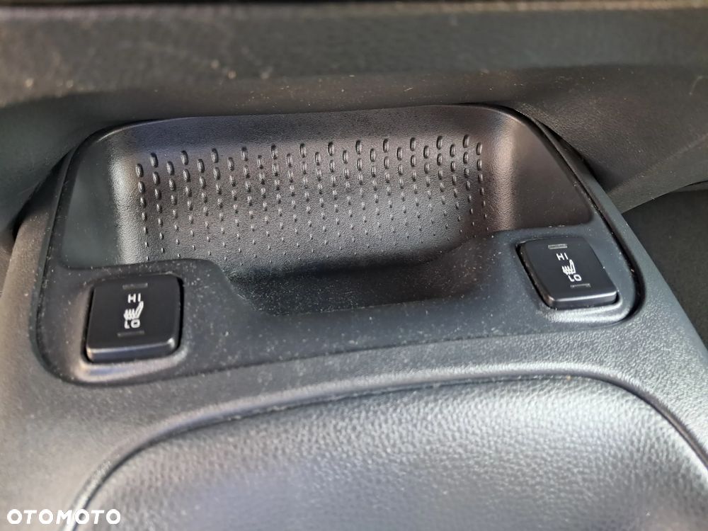 Toyota Corolla 1.8 Hybrid Active - 17
