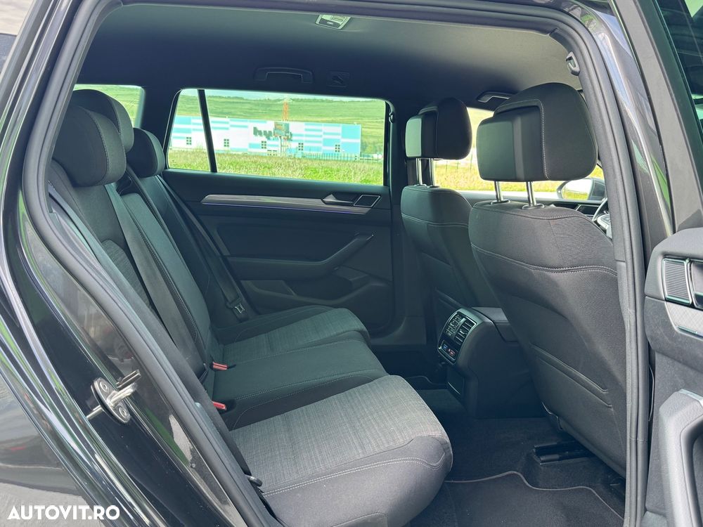 Volkswagen Passat 2.0 TDI SCR DSG Highline - 14