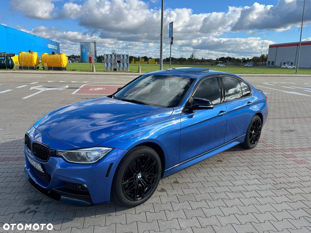 BMW Seria 3 335i xDrive - 9
