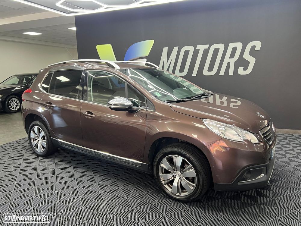 Peugeot 2008 1.6 e-HDi Allure 2-Tronic - 1