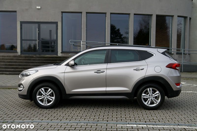 Hyundai Tucson blue 1.7 CRDi 2WD Trend - 6