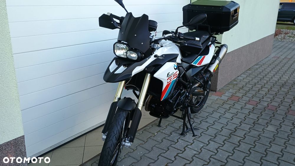 BMW F - 9